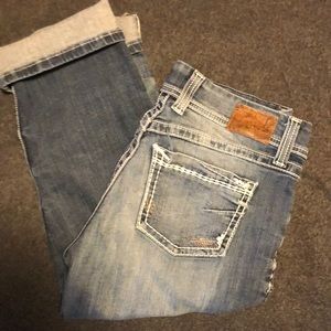 Women’s BKE Capris